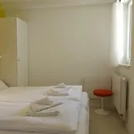 Cristal 68 아파트 로이커바드