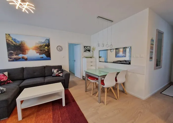 Appartement Cristal 68 *